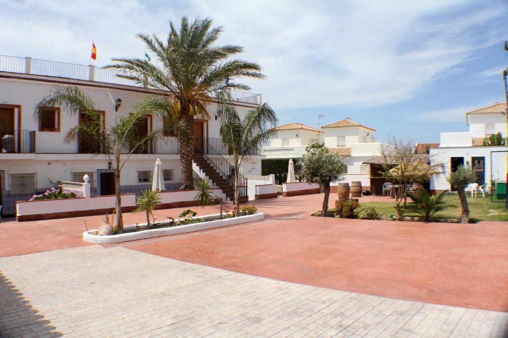 Apartamentos El Palmeral Conil De La Frontera Exterior foto